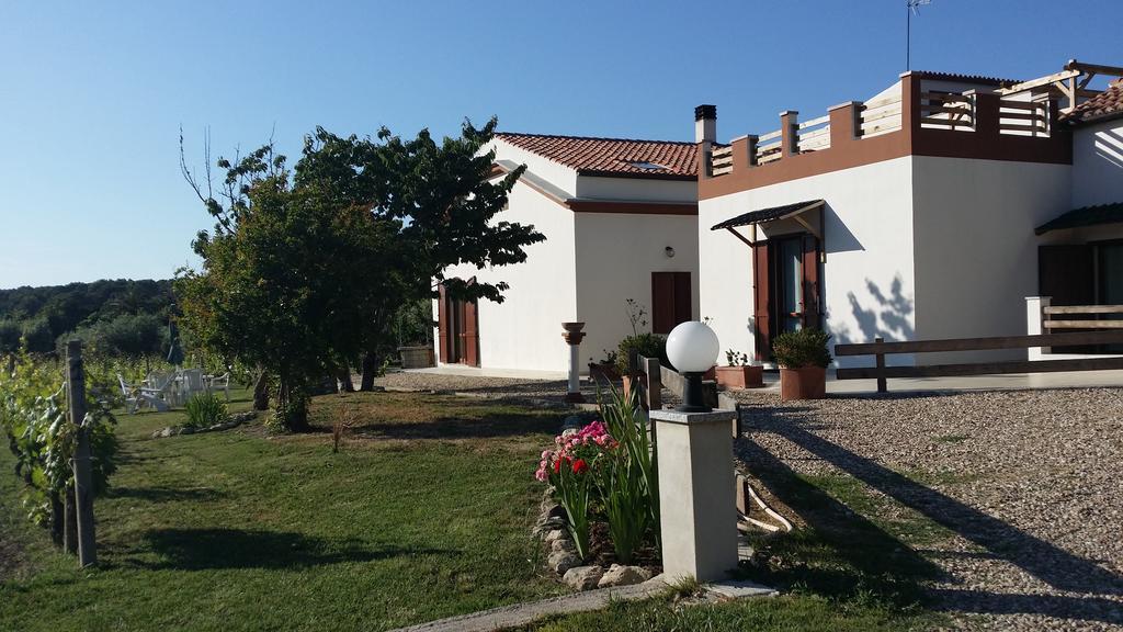 Serra E Mesu Affittacamere Magomadas Екстериор снимка